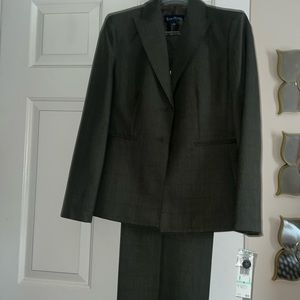 Evan Piccone 2 piece pant suit